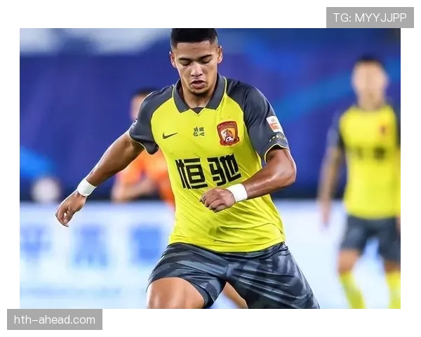 明星球员签约新东家，转会动态引发关注