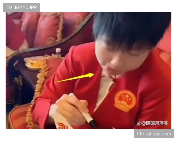 马龙拎菜的照片笑死我了，那块表能买好几个月我工资